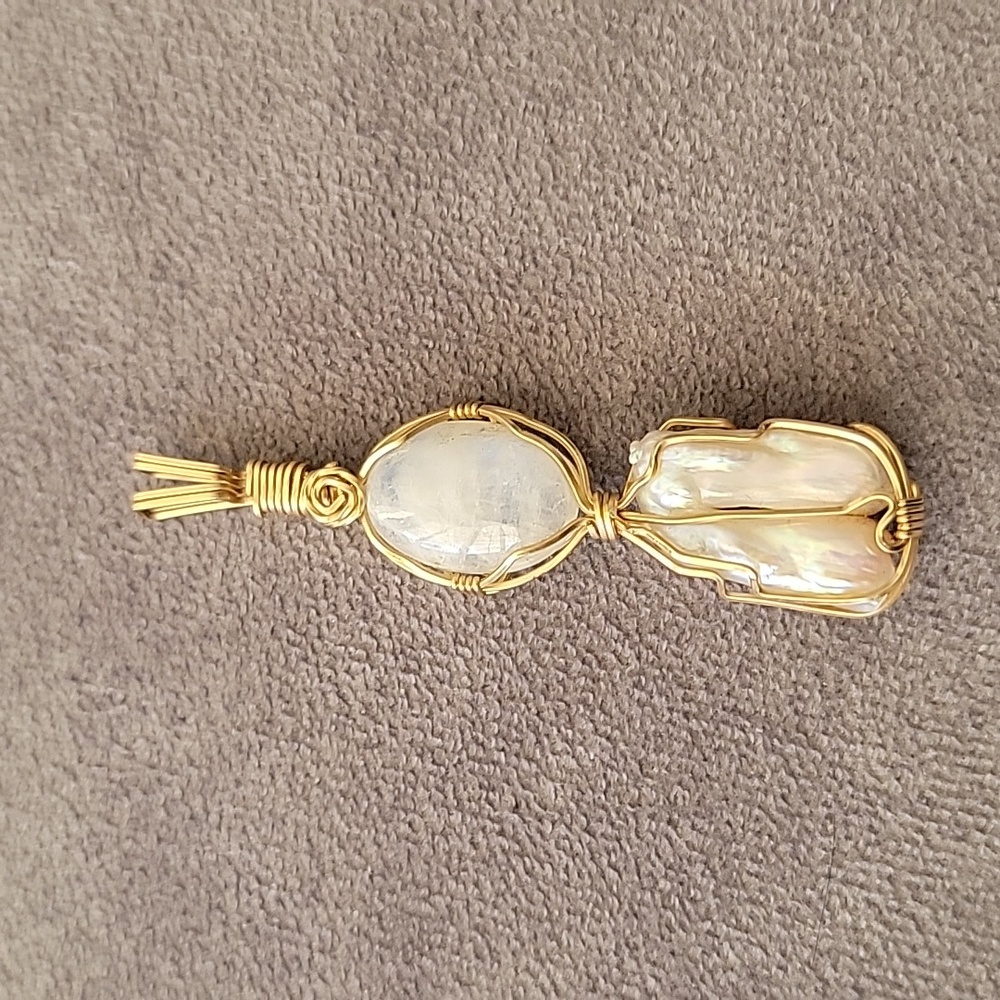 Moonstone & Fresh Water Pearl Pendant